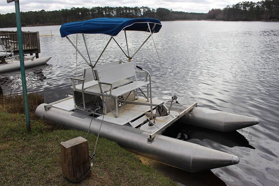 Georges River BBQ Pontoons
